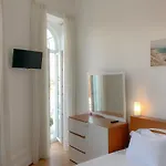 Gæstehus Tricana De 4*
