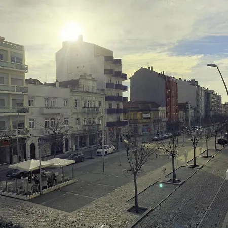 Tricana De בית הארחה אבאירו