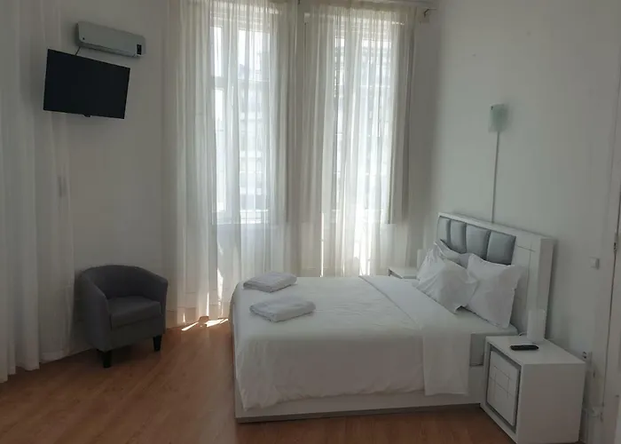 Tricana De 4* アヴェイロ