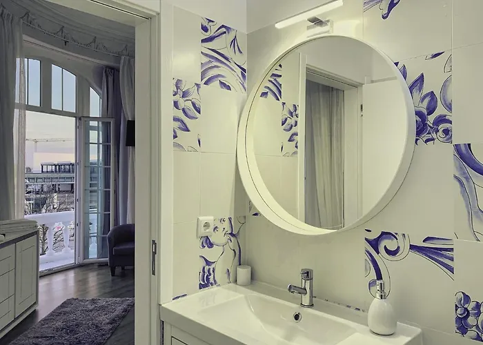 Tricana De בית הארחה