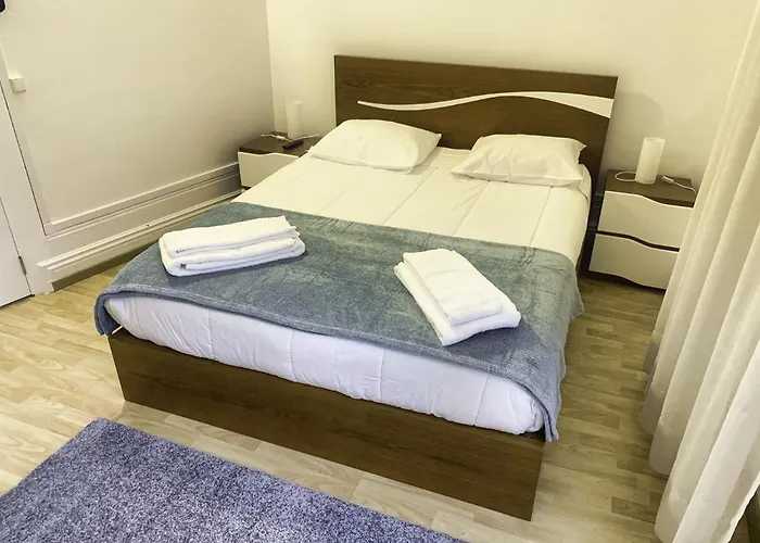 Tricana De ゲストハウス アヴェイロ