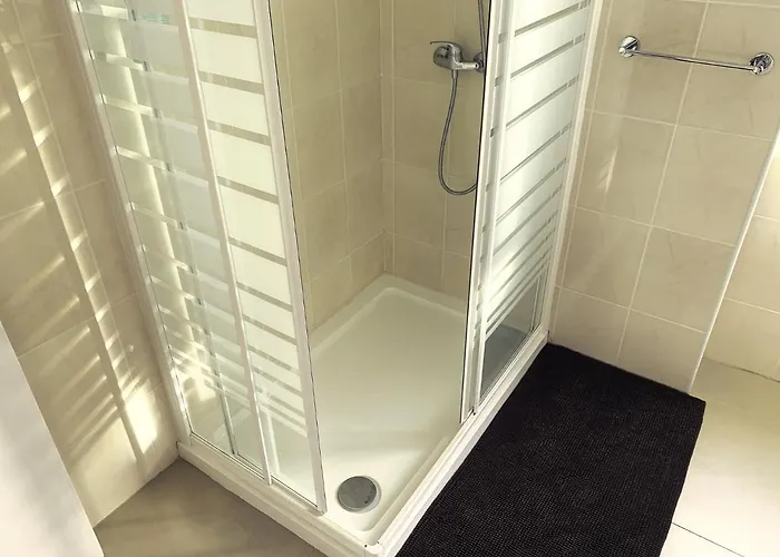 ゲストハウス Tricana De